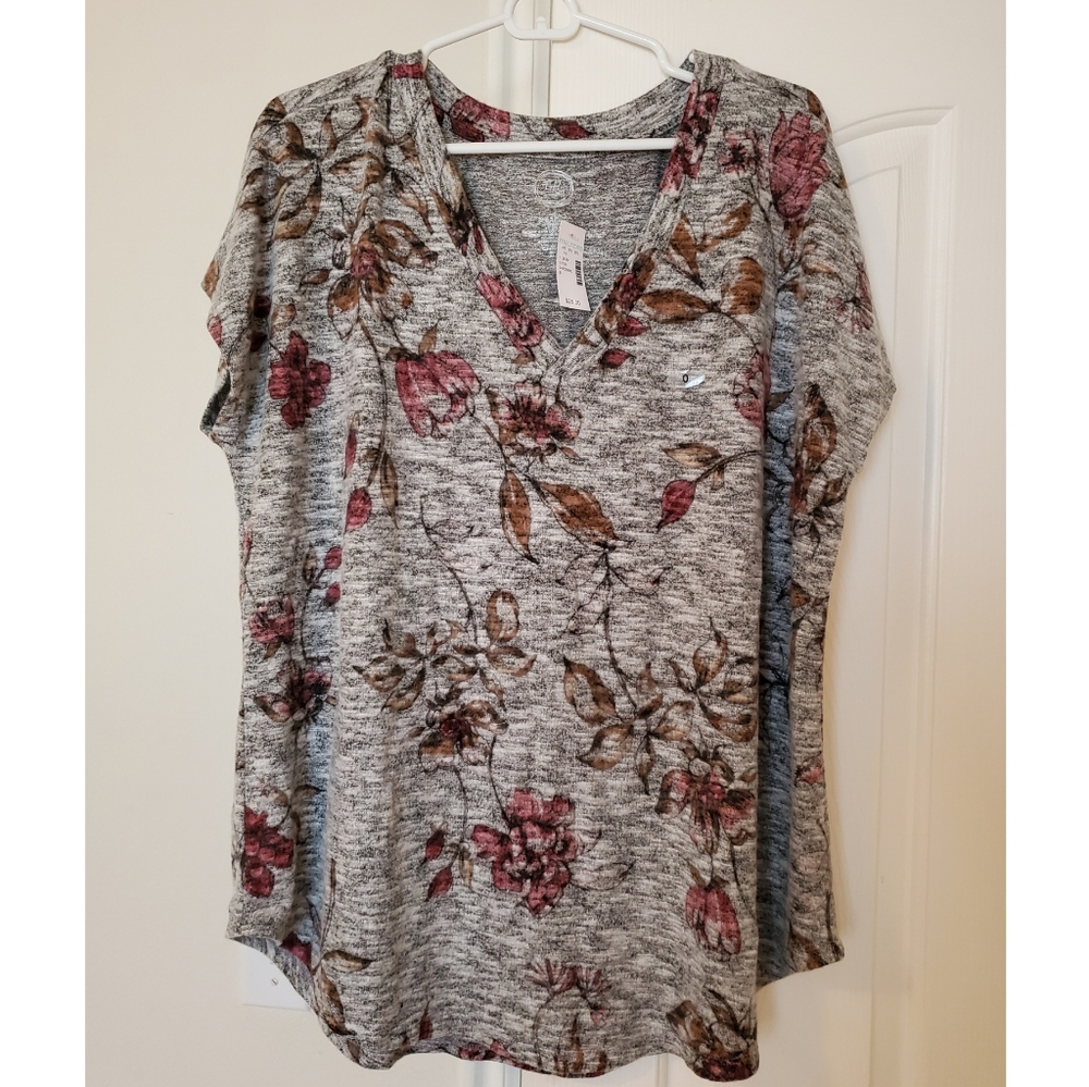 NWT floral shirt